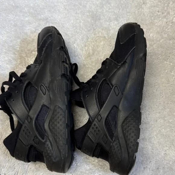 Nike Nike Huarache runner Athletic Shoes - Picture 4 of 5